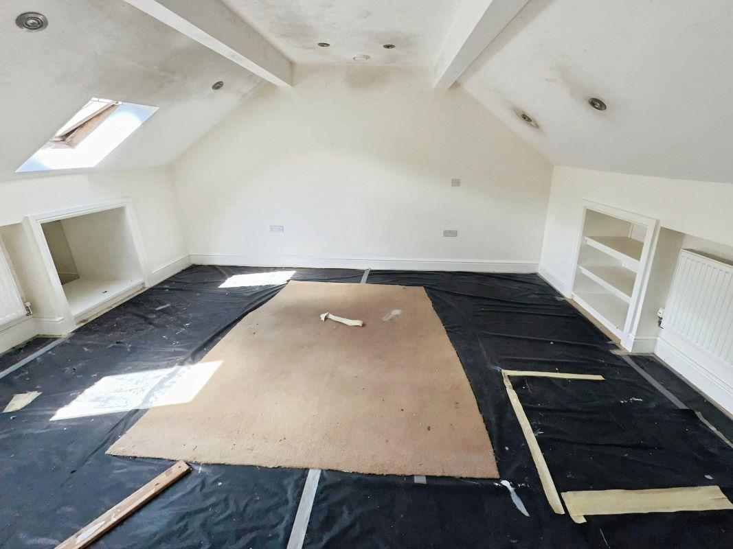 3 bed property in Part Converted Building, Wetley Rocks